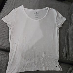 American Eagle Outfitters White V-Neck Tee